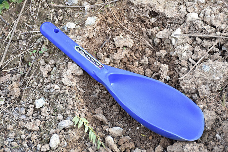 12.5" Heavy Duty Plastic Body Prospector's Scoop - Blue